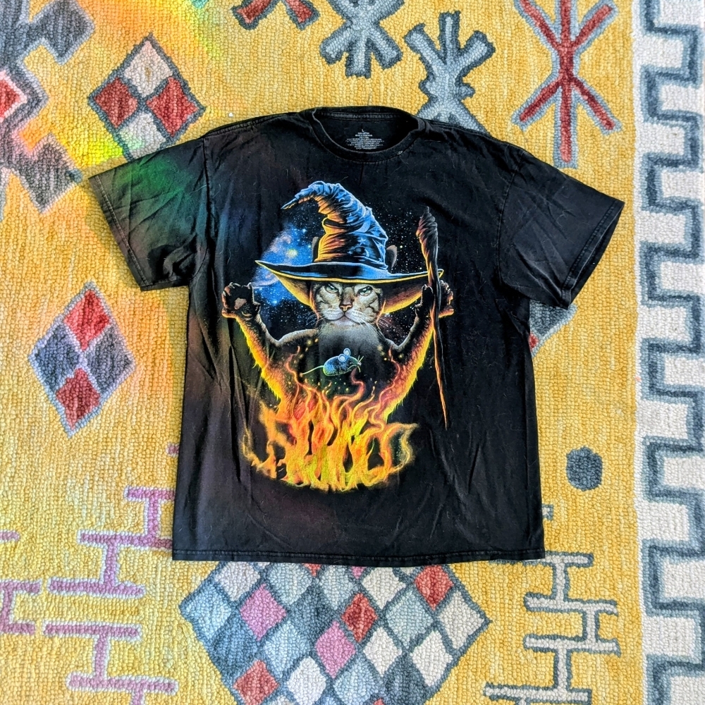 Black Cat Witch - T-Shirt